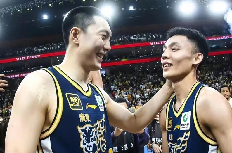 大揭秘!NBA史上最失败的五笔交易,个个离谱至极